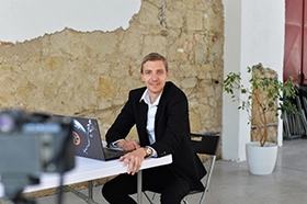 Corporate photo DJ-na-svatbu-Lustenice